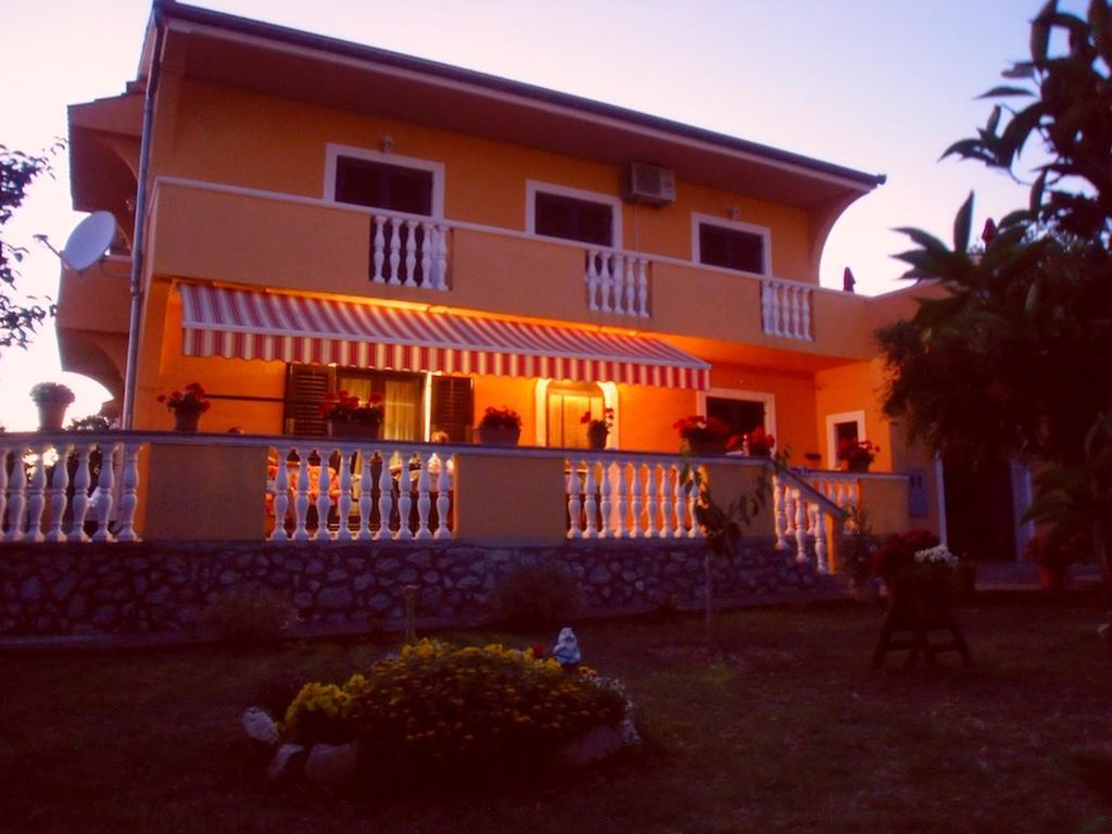 Apartamento A&L Sukošan Exterior foto