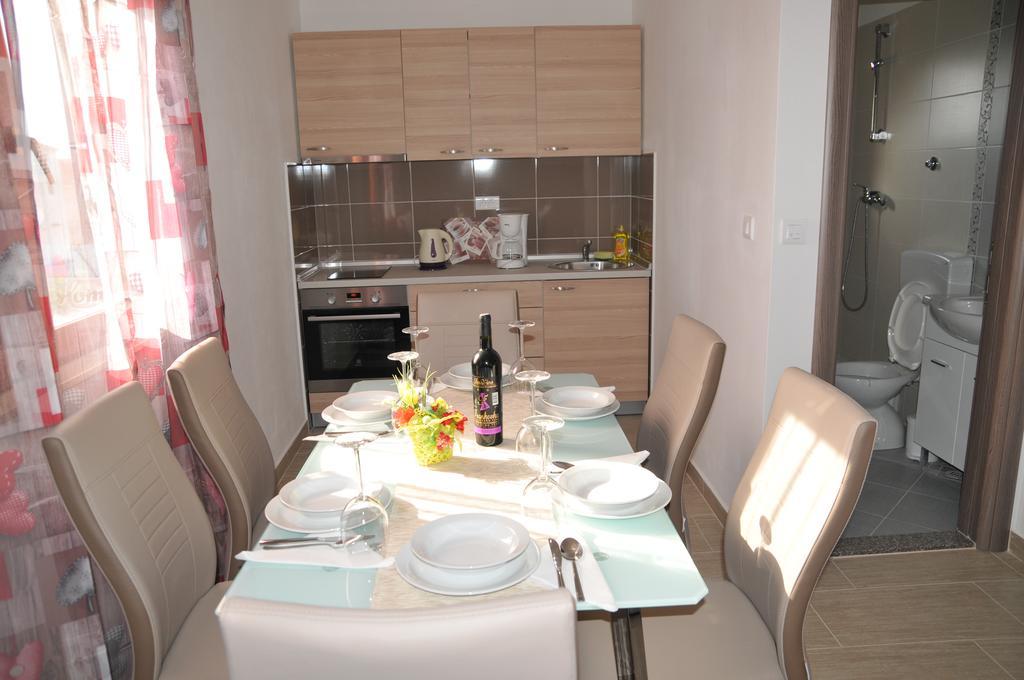 Apartamento A&L Sukošan Exterior foto